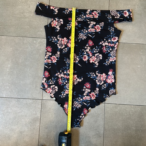 Intimately Free People Off Shoulder - Picture 9 of 11